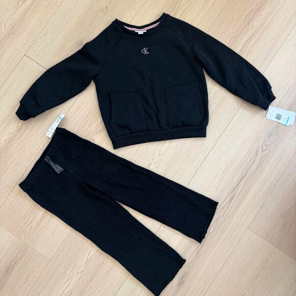 Calvin Klein Girls 2-Piece Set – Size 5T, Sweatshirt + Ribbed Pants, New w/ tags - Picture 1 of 7